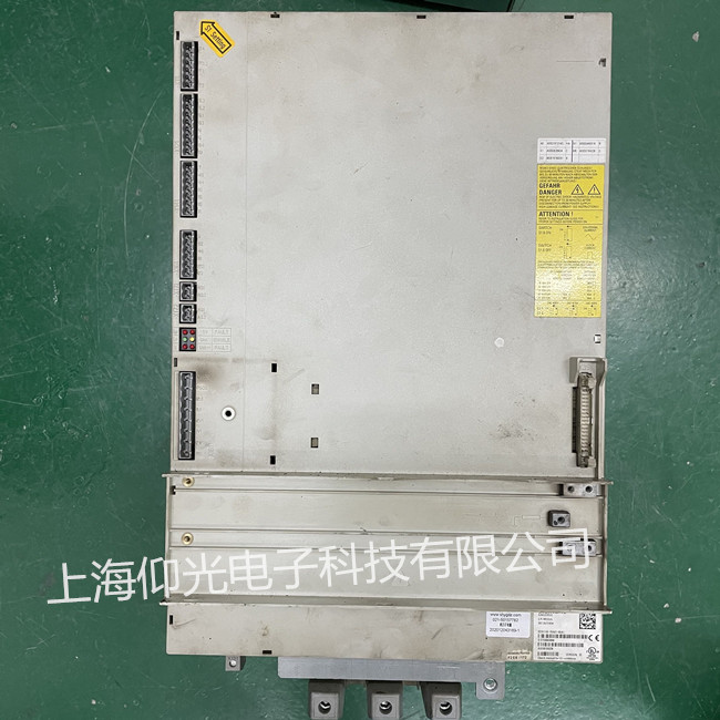 西門子611伺服電源模塊維修6SN1145-1BA01-0DA1通電跳閘修理