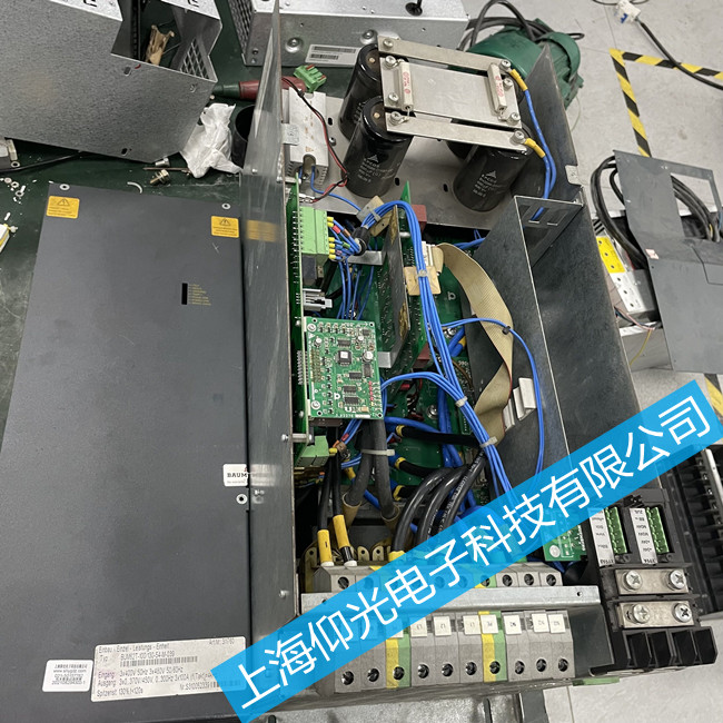 Baumuller鮑米勒bm4400伺服驅動器報警P0205維修