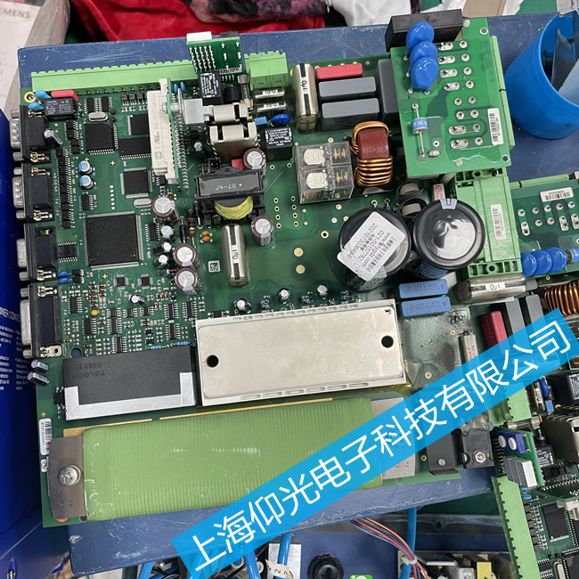 塑料行業科爾摩根伺服驅動器維修S62000報警n10維修