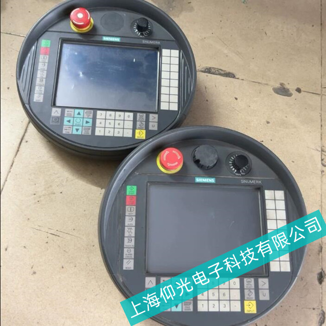 連云港裝配生產(chǎn)線SIEMENS西門(mén)子示教器顯示器開(kāi)機(jī)定格在看機(jī)畫(huà)面防爆維修